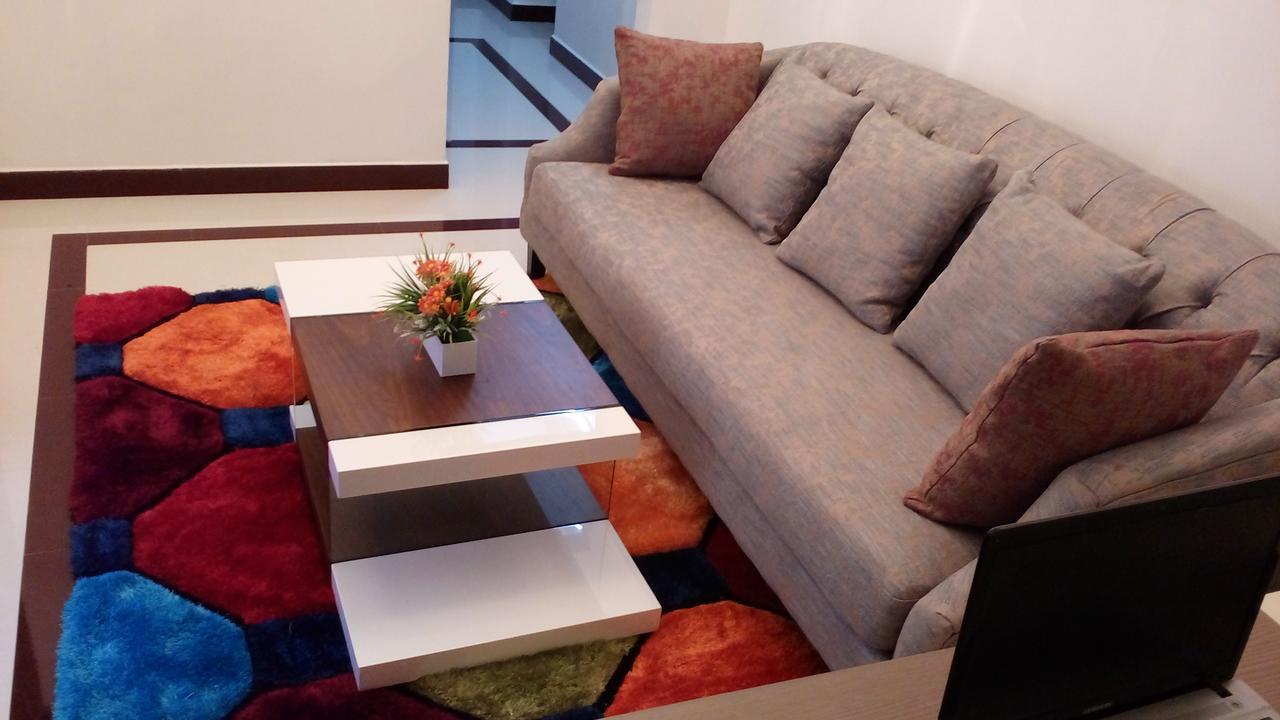 Bluebell Residency Karaikkudi Bagian luar foto